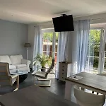 Haus Am Dorfteich B Eingefriedet *