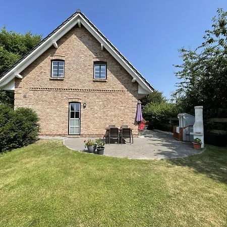 Haus Am Dorfteich B Eingefriedet * Fehmarn