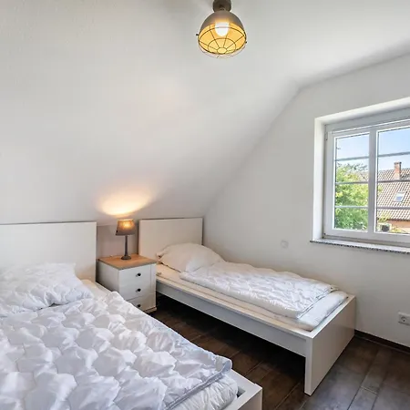 Haus Am Dorfteich B Eingefriedet Ferienhaus *