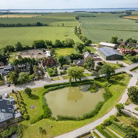 Haus Am Dorfteich B Eingefriedet