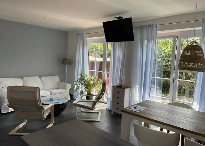 Haus Am Dorfteich B Eingefriedet *